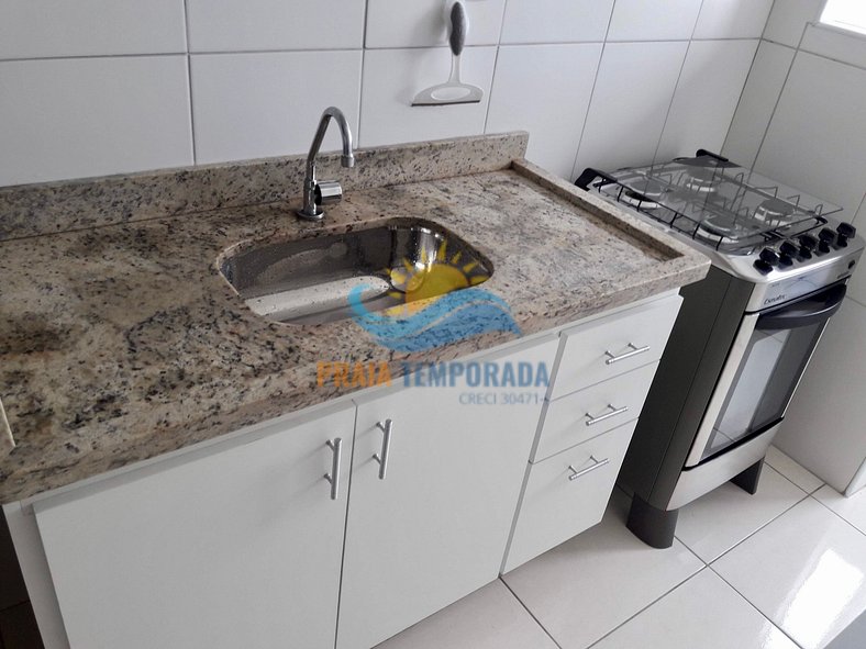 M081 - Apartamento com sacada gourmet e vista para o mar